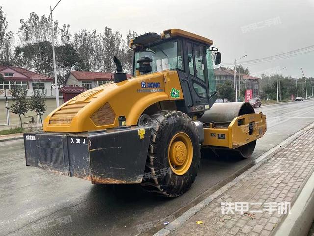 整機左側(cè)（設(shè)備外觀及核心部件）