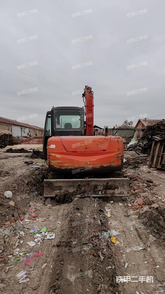 駕駛室頂部（整機(jī)外觀）