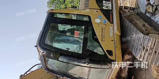 駕駛室整體（整機外觀）