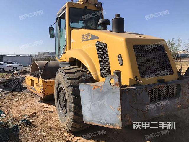 整機右后45°（設備外觀及核心部件）