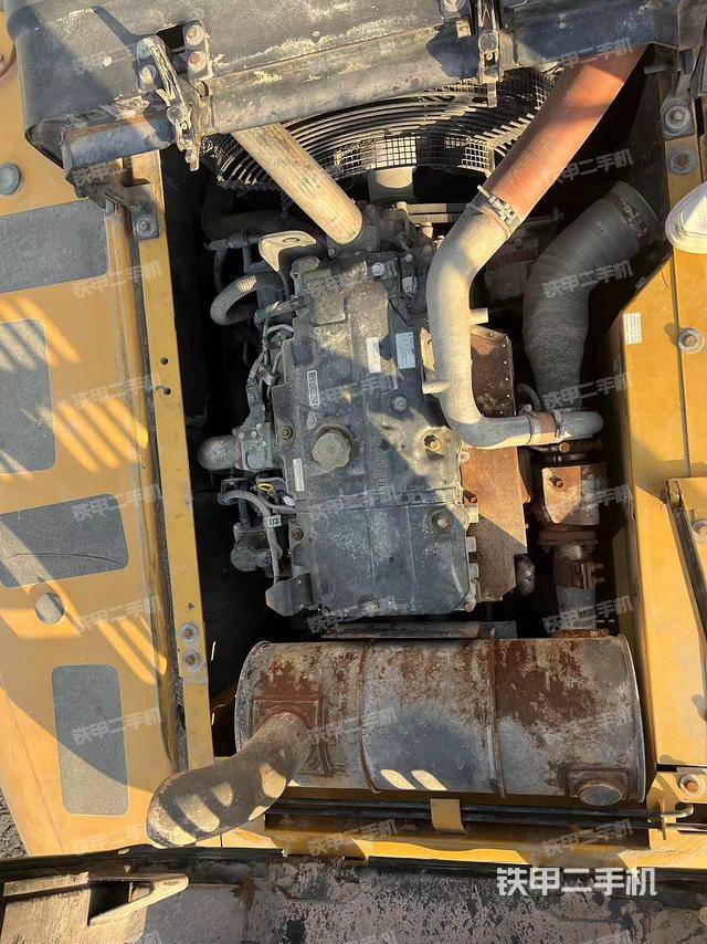 發(fā)動(dòng)機(jī)整體俯視（整機(jī)外觀）