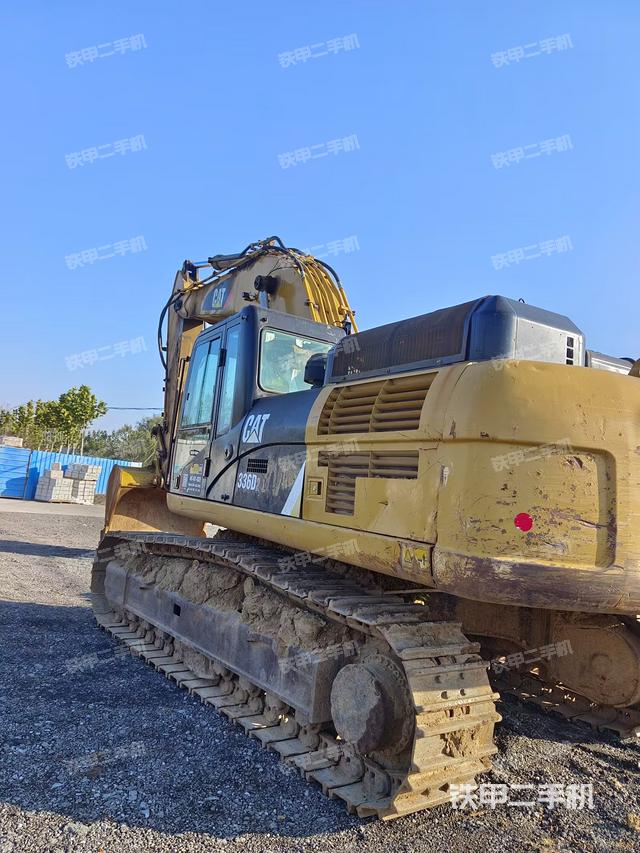 駕駛室整體（整機(jī)外觀）