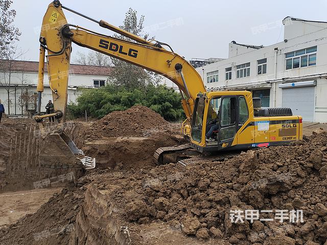 山東臨工E6210F挖掘機(jī)