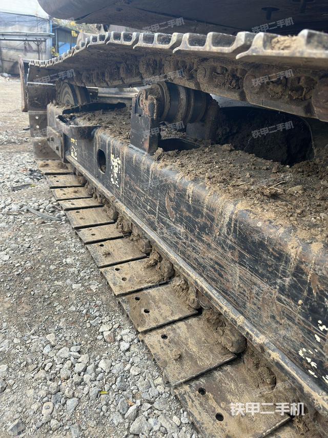 單側履帶整體（整機外觀）