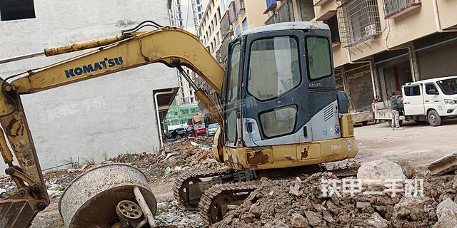 駕駛室整體（整機(jī)外觀）