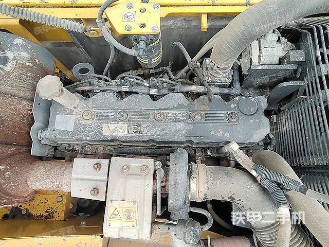 發(fā)動機整體俯視(整機外觀) 發(fā)動機整體俯視(整機外觀)