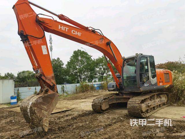 日立ZX200-3挖掘机