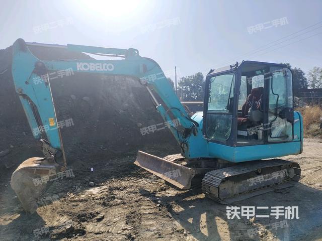 神钢SK60-8挖掘机