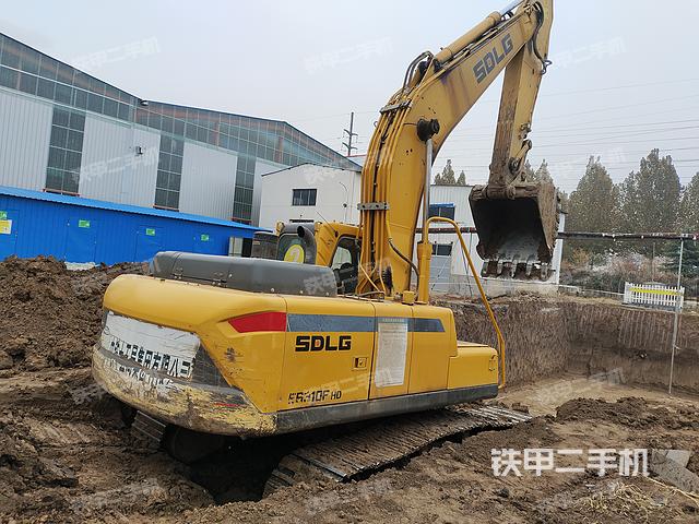 整機右后45°（整機外觀）