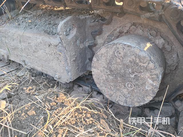 單側(cè)履帶整體（整機(jī)外觀）