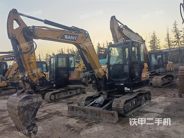 三一重工SY55C挖掘機(jī)