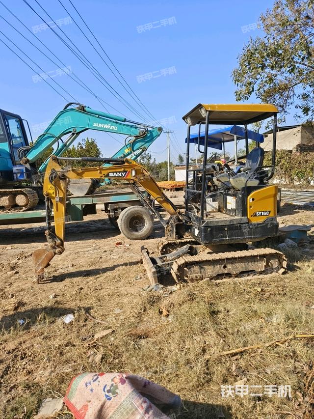 三一重工SY16C挖掘機(jī)