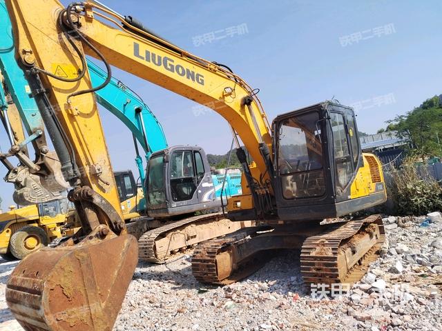 柳工CLG913E挖掘机