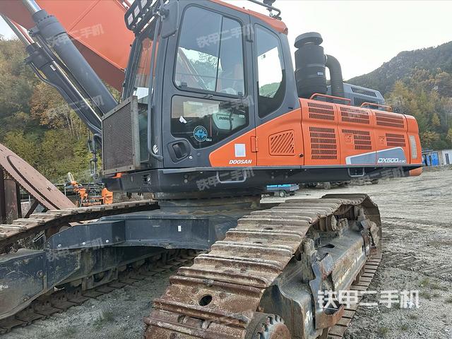 斗山DX500LC-9C挖掘机