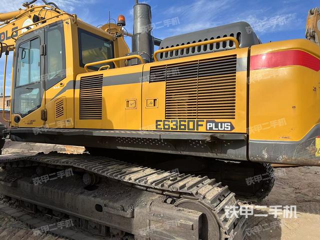 整機右后45°（整機外觀）