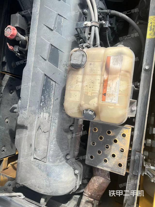 發(fā)動機整體俯視（整機外觀）