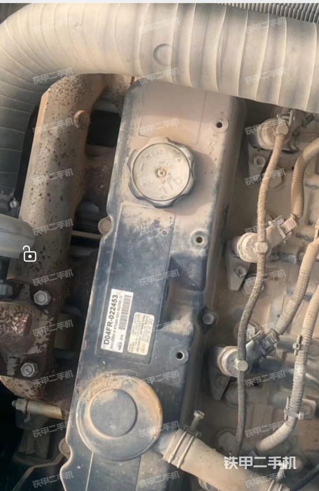 發(fā)動機整體俯視(整機外觀) 發(fā)動機整體俯視(整機外觀)