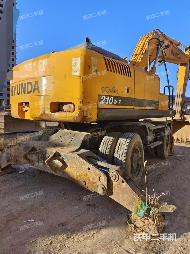 整机右后45°（整机外观）