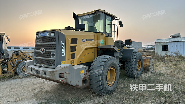 整机右后45°（整机外观及大件）