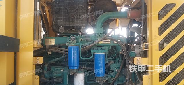 發(fā)動機(jī)左側(cè)(整機(jī)外觀及大件) 發(fā)動機(jī)左側(cè)(整機(jī)外觀及大件)