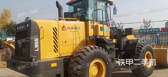 整機(jī)右后45°(整機(jī)外觀及大件) 整機(jī)右后45°(整機(jī)外觀及大件)