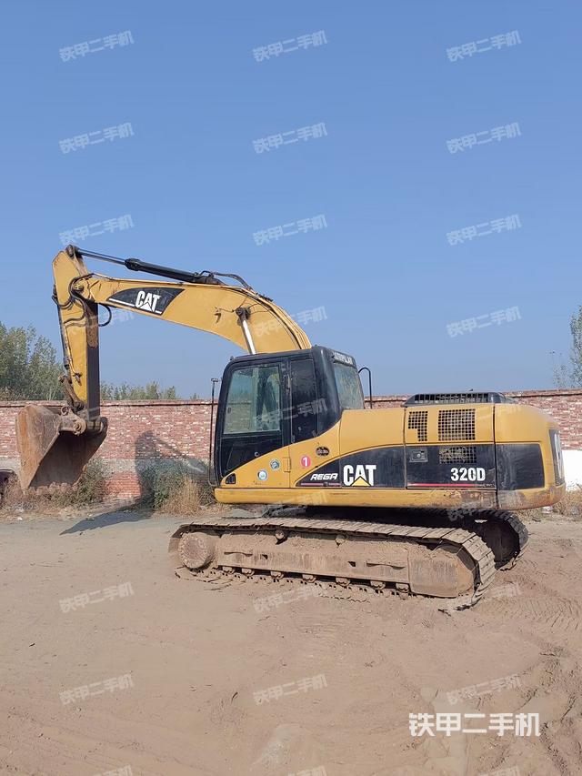 卡特彼勒320D2液壓挖掘機(jī)