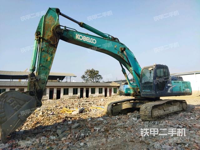 神钢SK350LC-8挖掘机