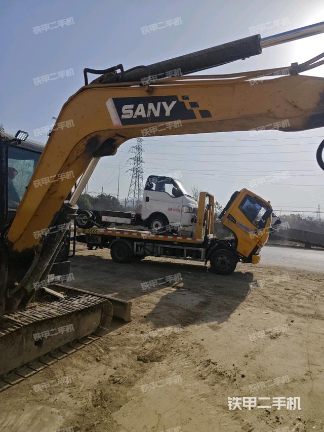 大臂整體?右側（工作和回轉裝置）