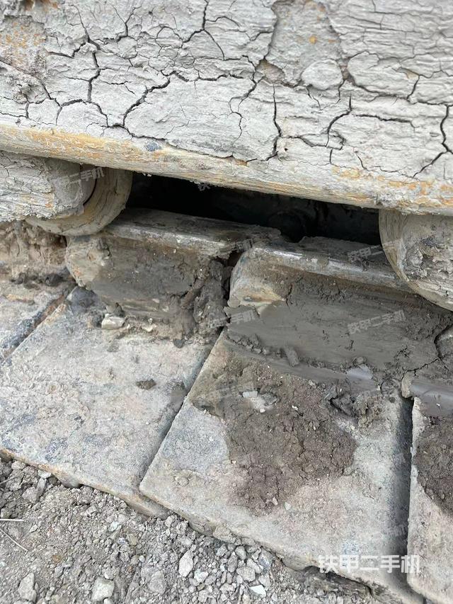 单侧履带整体（整机外观）