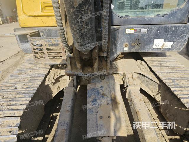 轉盤和下車架正前（工作和回轉裝置）