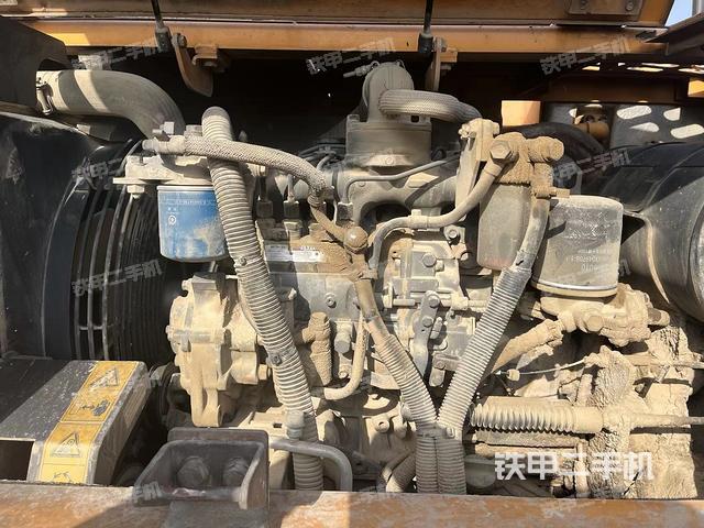 發(fā)動(dòng)機(jī)整體俯視（整機(jī)外觀）