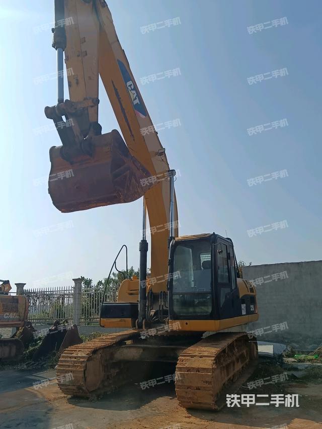 卡特彼勒329D挖掘机