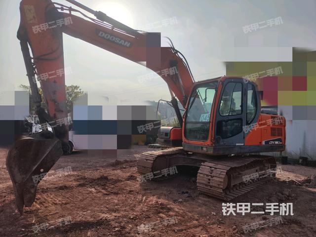斗山DX150-9C挖掘机