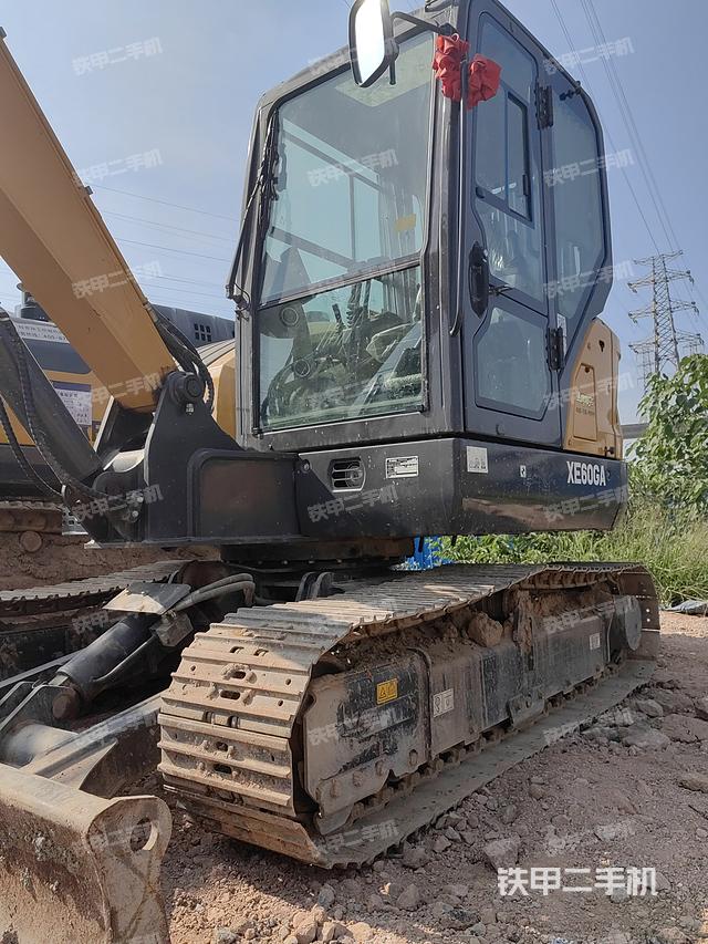 整機(jī)右后45°（整機(jī)外觀）