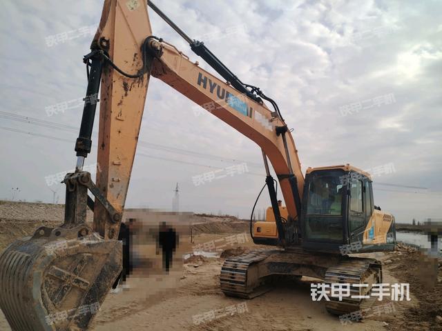 现代R215VS挖掘机