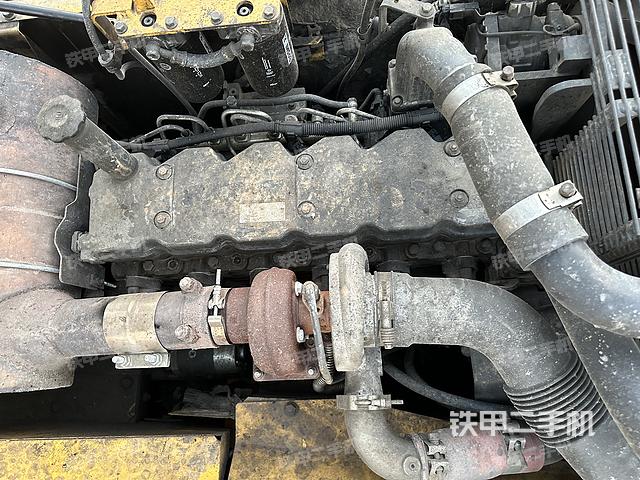 發(fā)動(dòng)機(jī)整體俯視（整機(jī)外觀）