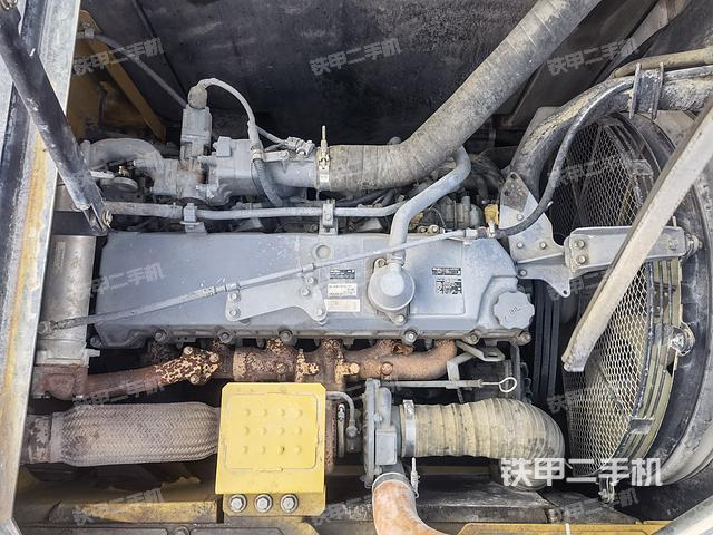 發(fā)動機整體俯視（整機外觀）