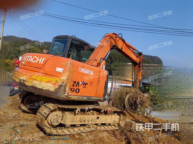 整机右后45°（整机外观）