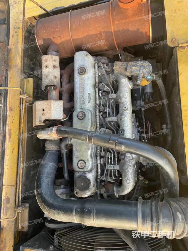 发动机整体俯视（整机外观）