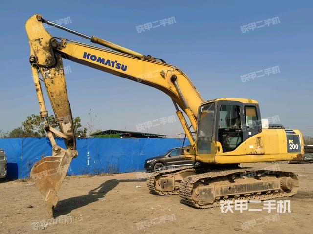 小松PC200-7挖掘机