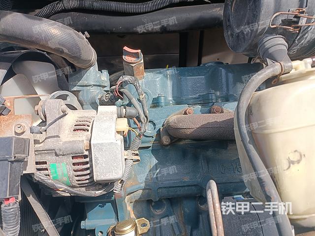 发动机整体俯视（整机外观）