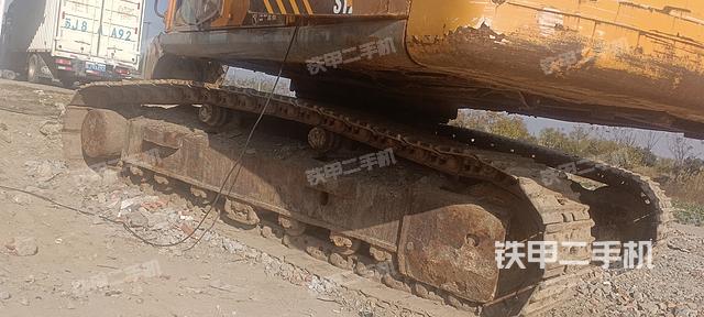 单侧履带整体（整机外观）