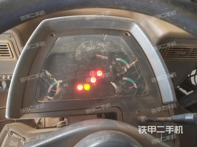 儀表盤（駕駛室部分）