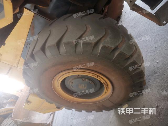 左后輪（行走機(jī)構(gòu)）