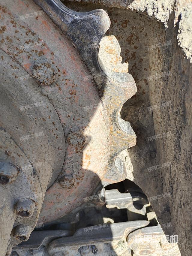 单侧履带整体（整机外观）