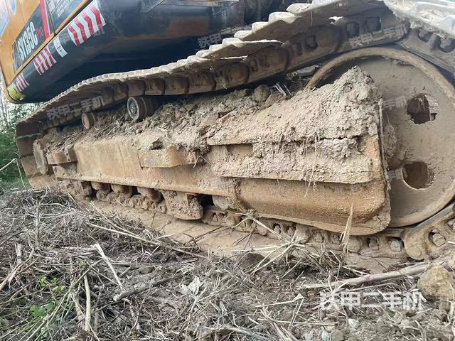 单侧履带整体（整机外观）