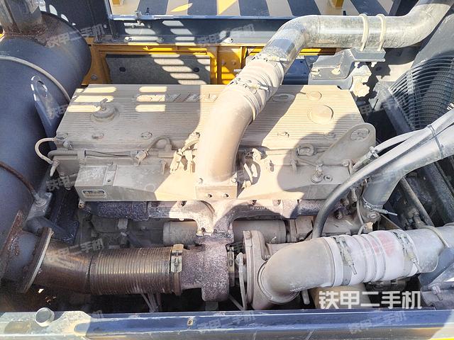 发动机整体俯视（整机外观）