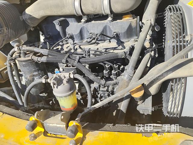 发动机整体俯视（整机外观）