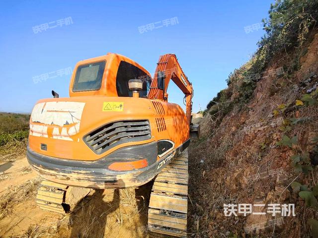 整机右后45°（整机外观）