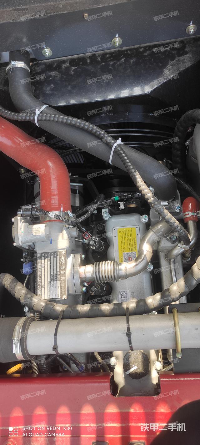 发动机整体俯视（整机外观）